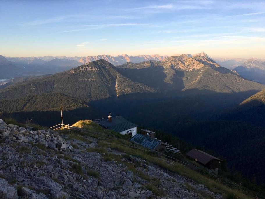 Neu - Ferienhaus Moritz & Josie Zur Alleinnutzung Ohlstadt Dış mekan fotoğraf